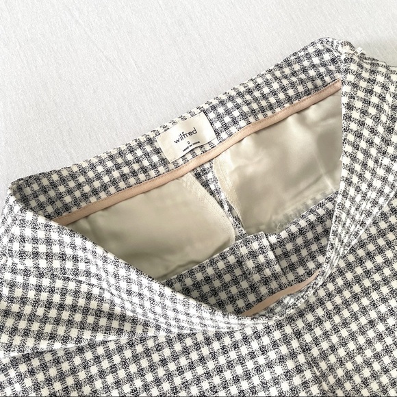 Aritzia Wilfred Kick Flare Pant - Picture 9 of 12